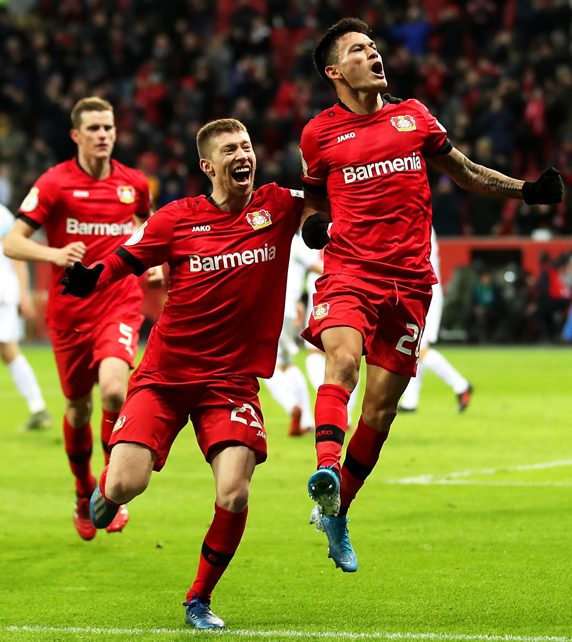 勒沃库森备受关注，球队表现抢眼