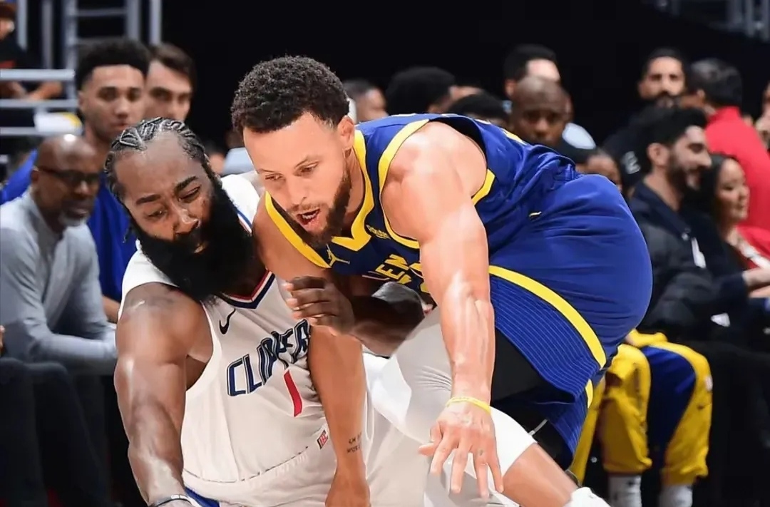 墨西哥男篮碾压步行者，麦科勒姆关键制胜