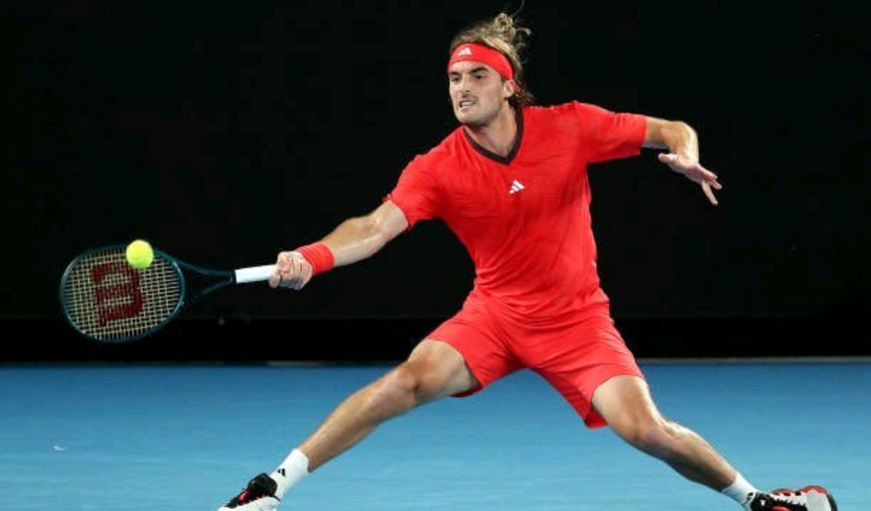 德国网球队逆转西班牙网球队，西西帕斯高光表现