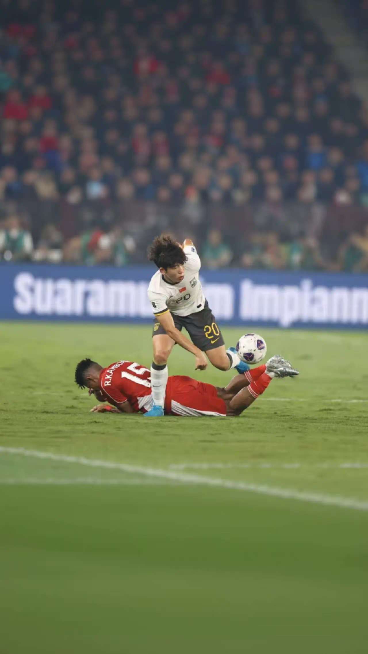 乐鱼体育官网-关于墨西哥鏖战曼城，佩德里高光表现的信息